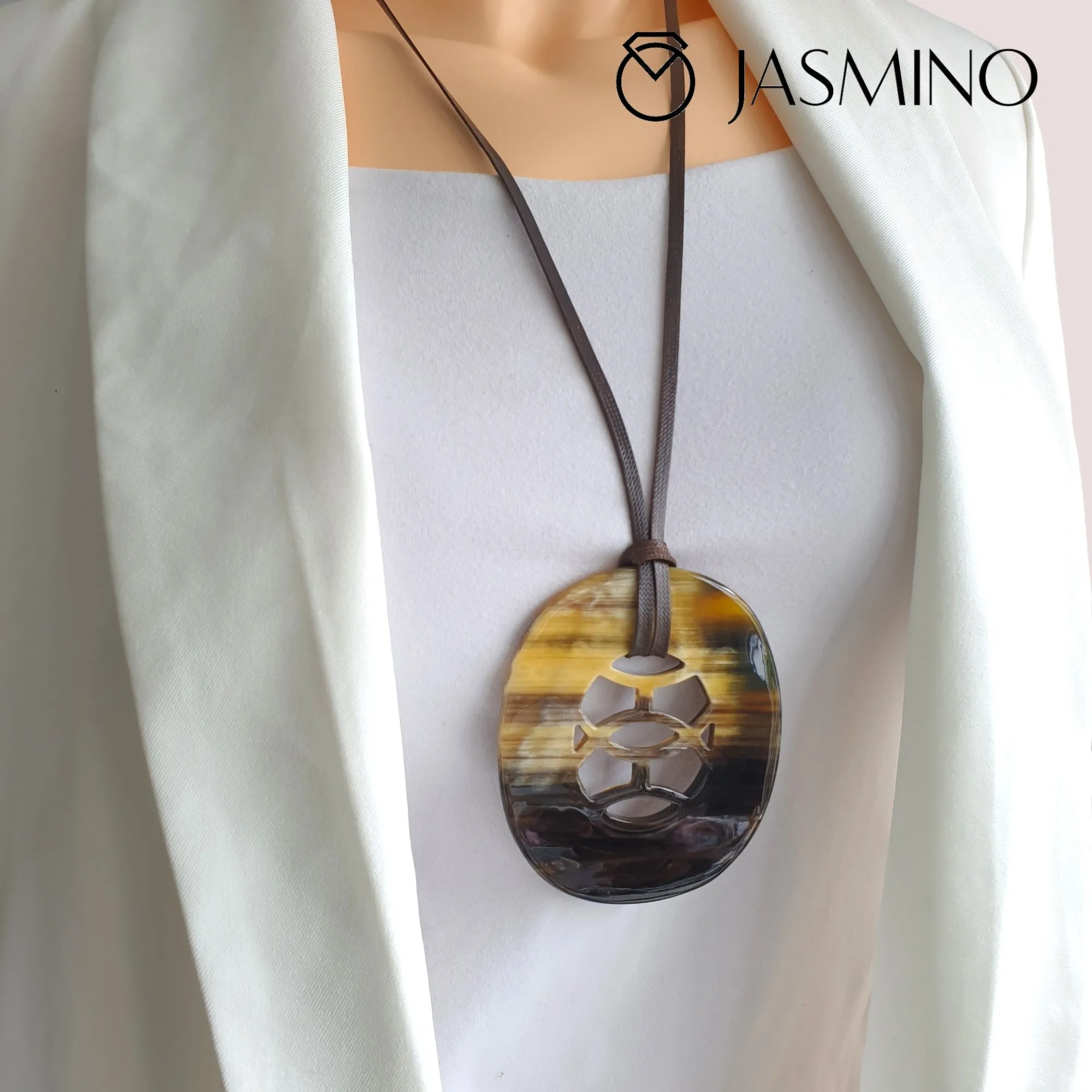 Natural Handmade Pendant J18010, Enhanced Value for Women